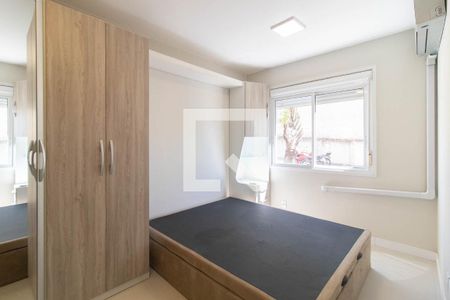 Quarto 2 de apartamento para alugar com 2 quartos, 55m² em Santo Antônio, Porto Alegre