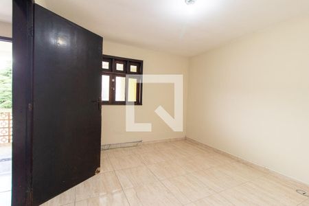 Quarto 1 de casa para alugar com 4 quartos, 405m² em São Braz, Curitiba