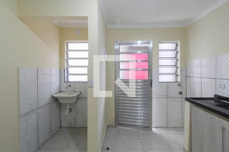 Sala/Cozinha de casa para alugar com 1 quarto, 28m² em Vila Ema, São Paulo