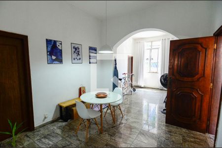 Sala  de casa à venda com 3 quartos, 275m² em Vila Isabel, Rio de Janeiro