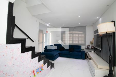 Sala de casa à venda com 2 quartos, 125m² em Vila Galvão, Guarulhos