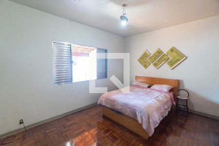 Quarto 1 de casa à venda com 3 quartos, 250m² em Americanópolis, São Paulo