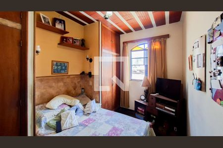 Quarto de casa à venda com 6 quartos, 455m² em São Lucas, Belo Horizonte