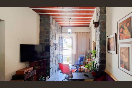 Sala de casa à venda com 6 quartos, 455m² em São Lucas, Belo Horizonte