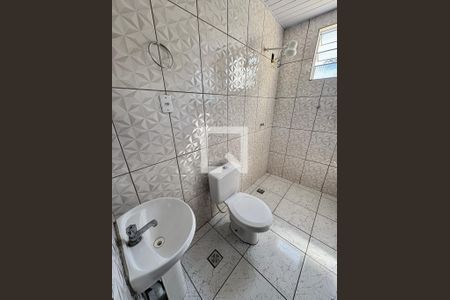 Banheiro Social de casa à venda com 1 quarto, 106m² em Vila Jeriva, Várzea Paulista