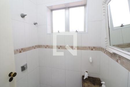 Lavabo de casa para alugar com 3 quartos, 250m² em Adalgisa, Osasco