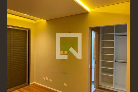 Casa à venda com 4 quartos, 640m² em Centro Comercial Jubran, Barueri