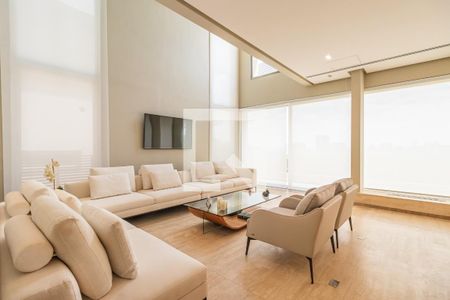 Sala de casa de condomínio à venda com 4 quartos, 574m² em Centro Comercial Jubran, Barueri