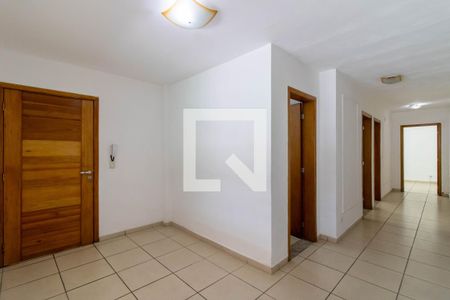 Sala de casa à venda com 3 quartos, 299m² em Vila Itapegica, Guarulhos