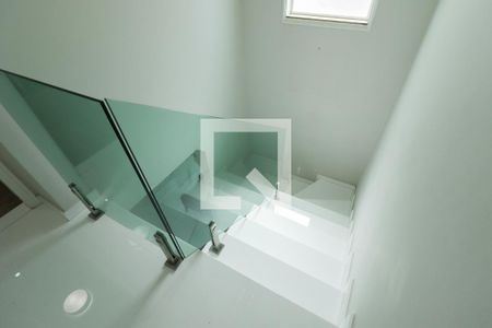 Escada de casa para alugar com 3 quartos, 340m² em Santana, São Paulo