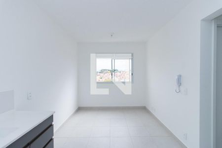 Sala/Cozinha de apartamento para alugar com 2 quartos, 32m² em Parque Novo Mundo, São Paulo