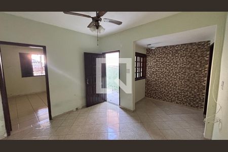 Sala de casa para alugar com 2 quartos, 98m² em Vila Pires, Santo André