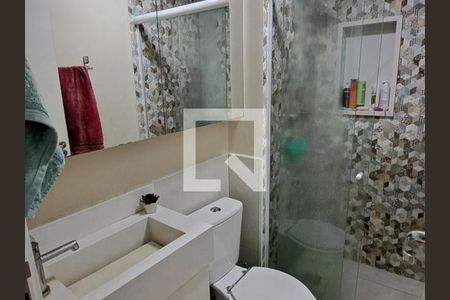 Banheiro 1 de apartamento para alugar com 2 quartos, 58m² em Del Castilho, Rio de Janeiro