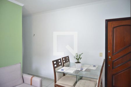 Sala de apartamento para alugar com 2 quartos, 69m² em Vila Alzira, Santo André