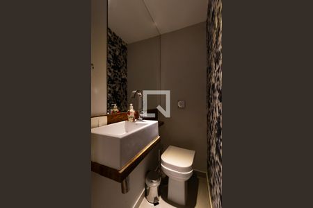Lavabo de apartamento para alugar com 3 quartos, 180m² em Ipanema, Rio de Janeiro