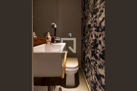 Lavabo de apartamento para alugar com 3 quartos, 180m² em Ipanema, Rio de Janeiro