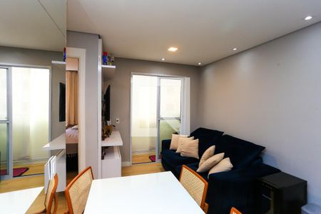 Sala de apartamento para alugar com 2 quartos, 42m² em Parque Reboucas, São Paulo