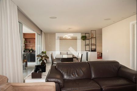 Sala de apartamento para alugar com 3 quartos, 184m² em Indianópolis, São Paulo