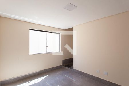 Sala de apartamento para alugar com 3 quartos, 160m² em Planalto, Belo Horizonte