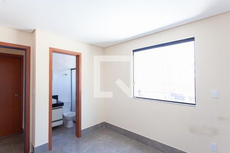 Suíte de apartamento para alugar com 3 quartos, 160m² em Planalto, Belo Horizonte