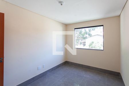 Quarto 1 de apartamento para alugar com 3 quartos, 160m² em Planalto, Belo Horizonte