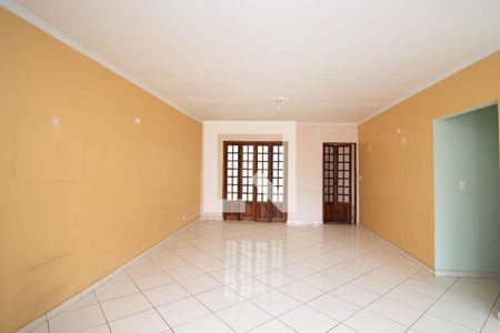 Sala de casa à venda com 3 quartos, 402m² em Vila Maranduba, Guarulhos
