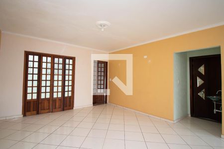 Sala de casa à venda com 3 quartos, 402m² em Vila Maranduba, Guarulhos