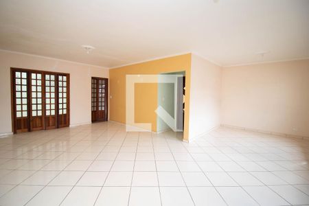 Sala de casa à venda com 3 quartos, 402m² em Vila Maranduba, Guarulhos