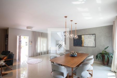 Sala de Jantar de casa à venda com 4 quartos, 540m² em Vila Albertina, São Paulo