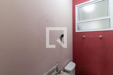 Lavabo de casa para alugar com 3 quartos, 153m² em Jardim Umuarama, São Paulo