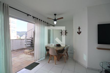 Sala de apartamento para alugar com 3 quartos, 180m² em Balneario Guarujá, Guarujá