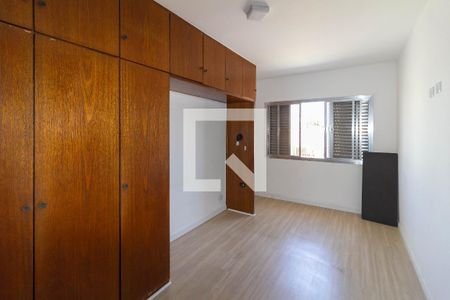Quarto 2 Casa 1 de casa à venda com 5 quartos, 125m² em Vila Antonieta, São Paulo