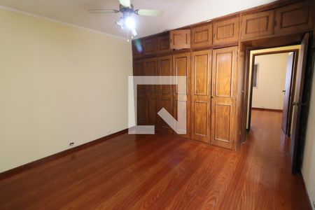 Quarto 2 de casa à venda com 4 quartos, 240m² em Vila Campesina, Osasco