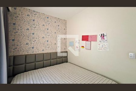 Quarto 2 de casa à venda com 3 quartos, 180m² em Sagrada Família, Belo Horizonte