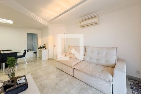 Sala de apartamento à venda com 3 quartos, 98m² em Vila Dom Pedro I, São Paulo