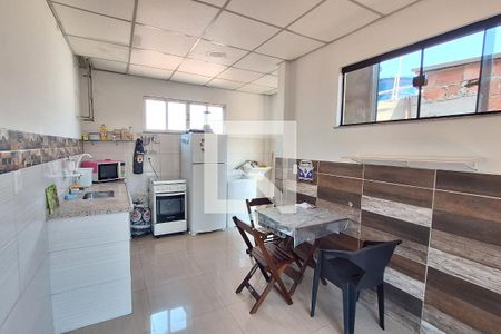Sala/Cozinha de casa para alugar com 1 quarto, 34m² em Vila Santa Cruz, Duque de Caxias