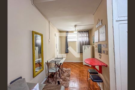 Sala de apartamento para alugar com 1 quarto, 60m² em Centro, Rio de Janeiro