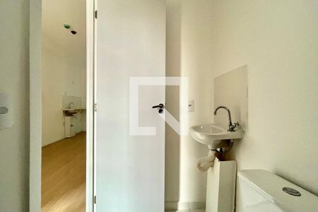Banheiro de kitnet/studio à venda com 1 quarto, 20m² em Chácara Inglesa, São Paulo