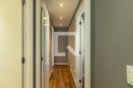 Corredor de apartamento para alugar com 3 quartos, 95m² em Vila Olímpia, São Paulo