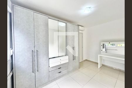 Quarto 1 de apartamento para alugar com 2 quartos, 53m² em Vila Nova, Novo Hamburgo