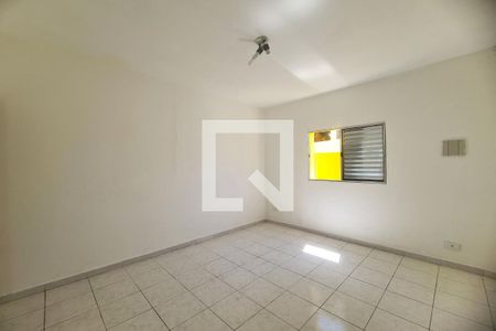 Quarto 2 de casa para alugar com 2 quartos, 90m² em Vila Ema, São Paulo