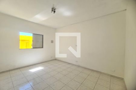 Quarto 2 de casa para alugar com 2 quartos, 90m² em Vila Ema, São Paulo