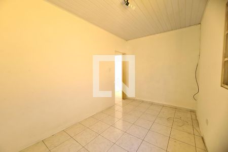 Quarto 1 de casa para alugar com 2 quartos, 90m² em Vila Ema, São Paulo