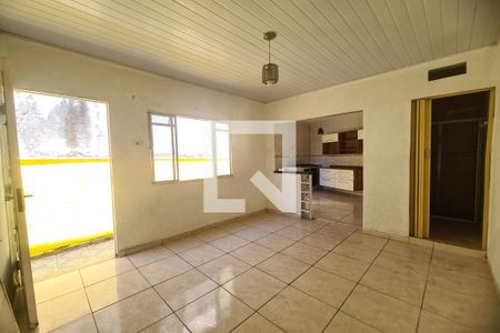 Sala de casa para alugar com 2 quartos, 90m² em Vila Ema, São Paulo