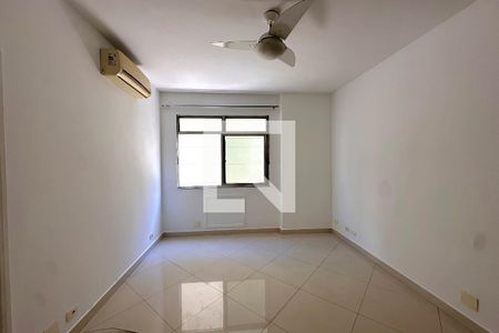 Sala de apartamento à venda com 1 quarto, 50m² em Botafogo, Rio de Janeiro
