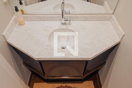 Lavabo de apartamento à venda com 2 quartos, 91m² em Sumaré, São Paulo