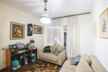 Sala de casa à venda com 3 quartos, 140m² em Campo Belo, São Paulo