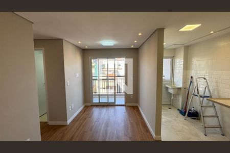 Sala  de apartamento para alugar com 2 quartos, 49m² em Parque das Nações, Santo André