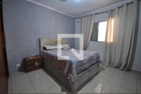 Quarto 1 de casa à venda com 4 quartos, 109m² em Vila Nivi, São Paulo
