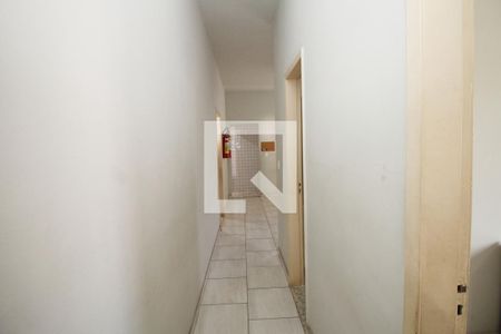 Corredor de casa à venda com 2 quartos, 80m² em Penha, Rio de Janeiro